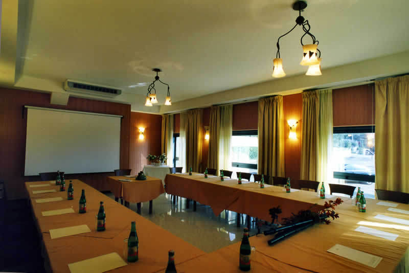 Complesso L'Oasi Hotel Aranova Kemudahan gambar